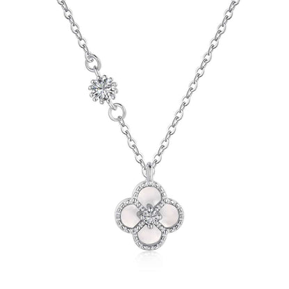[Jesse jewelry]Delicate Flower Shape Necklace