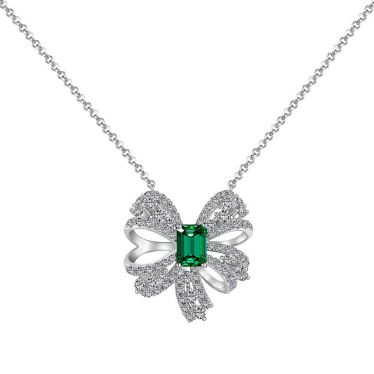 [Jesse jewelry]Luxurious Flower Shape Emerald Cut Necklace