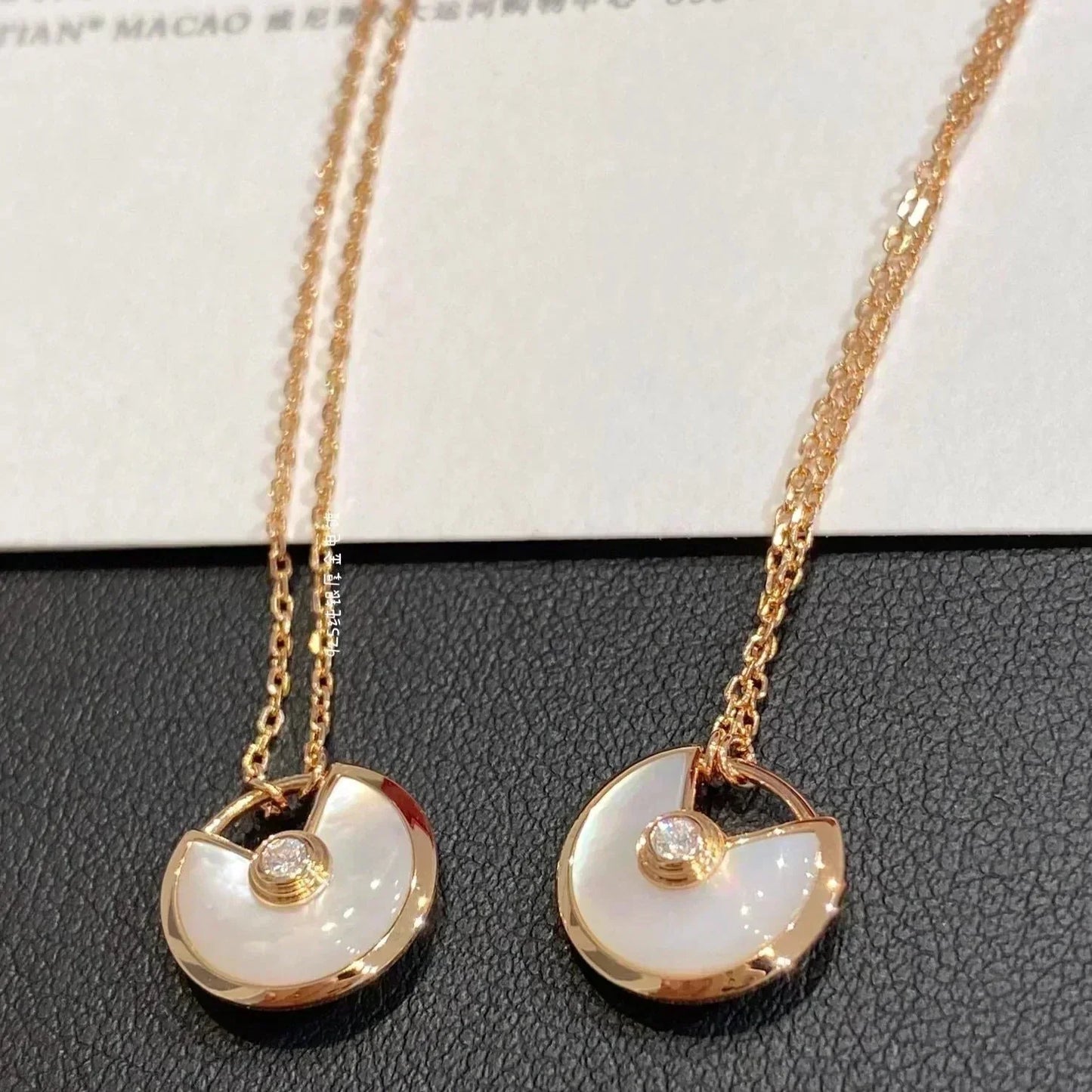 [Jesse jewelry]AMULETTE ROSE GOLD MOP NECKLACE