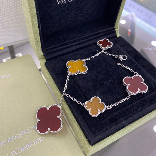 [Jesse jewelry]CLOVER 5 MOTIFS SIVLER CARNELIAN TIGER EYE BRACELET