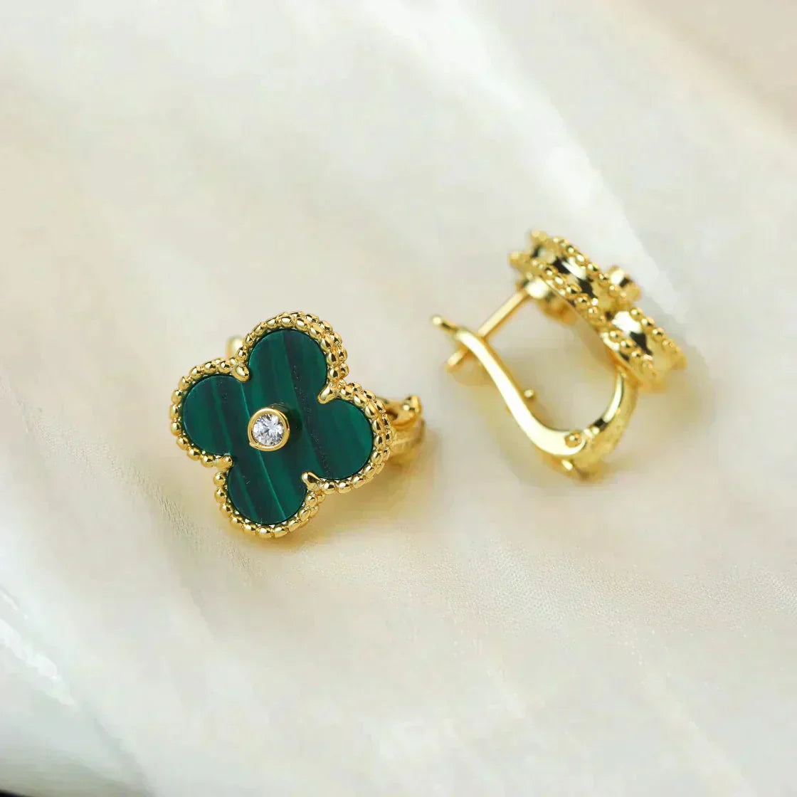[Jesse jewelry]CLOVER MEDIUM 1 MOTIFS MALACHITE DIAMOND EARRINGS