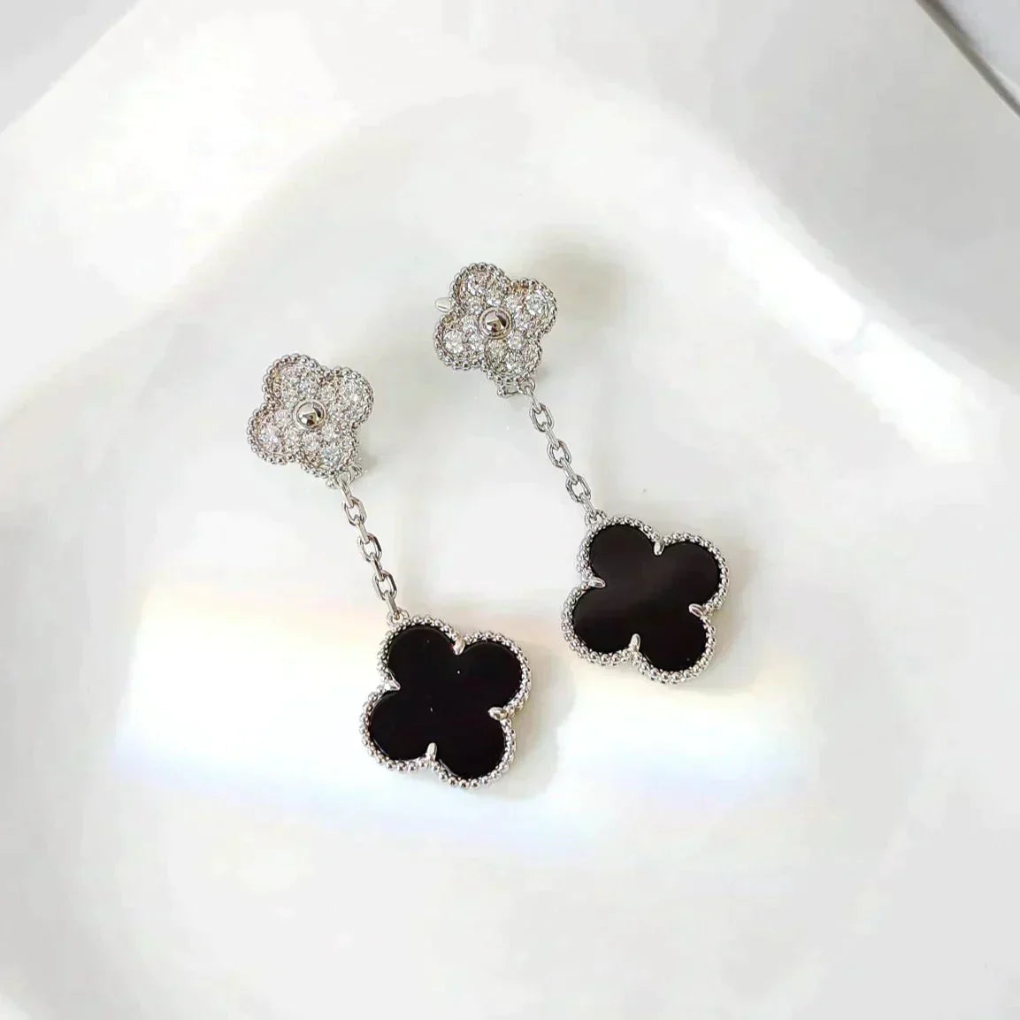 [Jesse jewelry]CLOVER 2 MOTIFS  DIAMOND ONYX EARRINGS SILVER