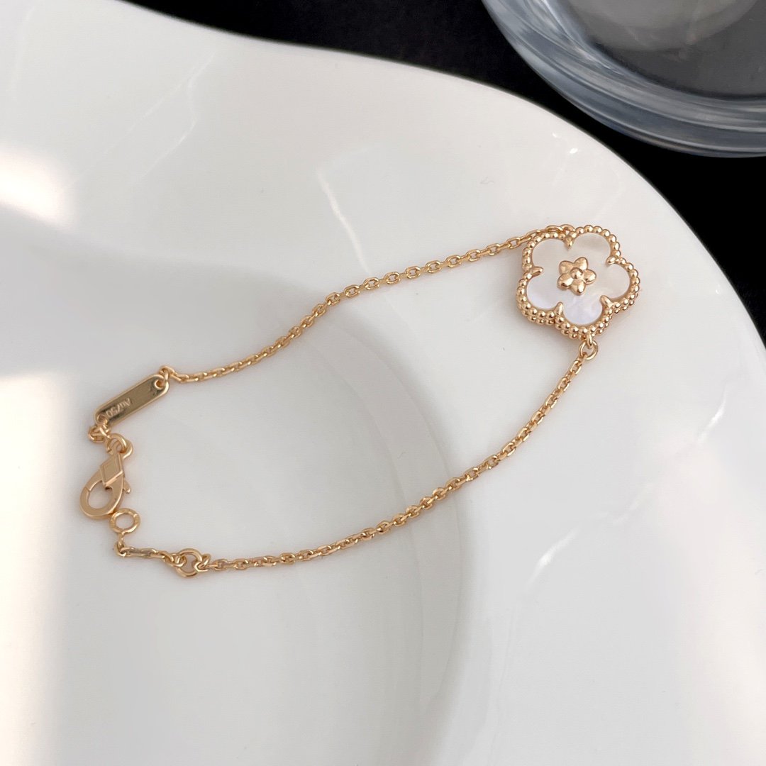 [Jesse jewelry]LUCKY SPRING ROSE GOLD MOP BRACELET