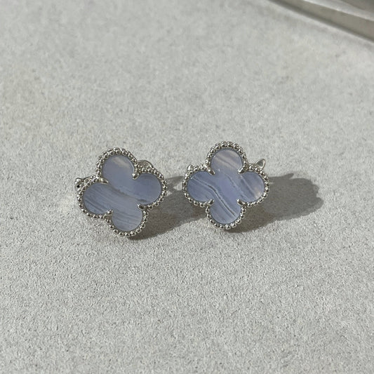 [Jesse jewelry]CLOVER CHALCEDONY SILVER STUD EARRINGS