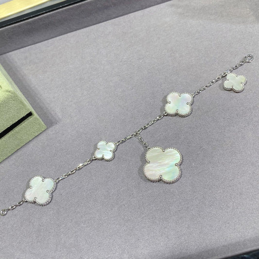 [Jesse jewelry]CLOVER 5 MOTIF WHITE MOP SILVER BRACELET