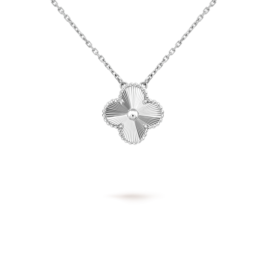 [Jesse jewelry]CLOVER 15MM LASER NECKLACE SILVER